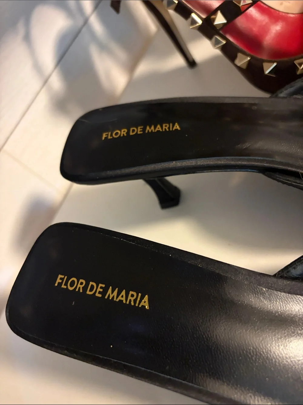 Flor De Maria Collection elegant black